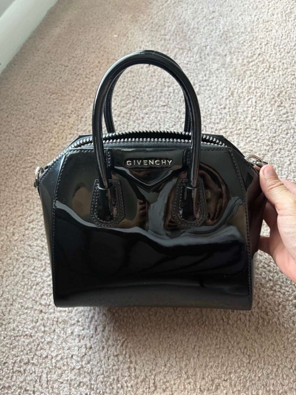 Givenchy mini antigona